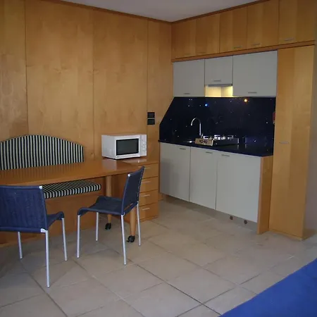 Meubleterme Apartment *